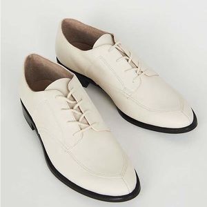 Intentionally Blank Cream Oxfords